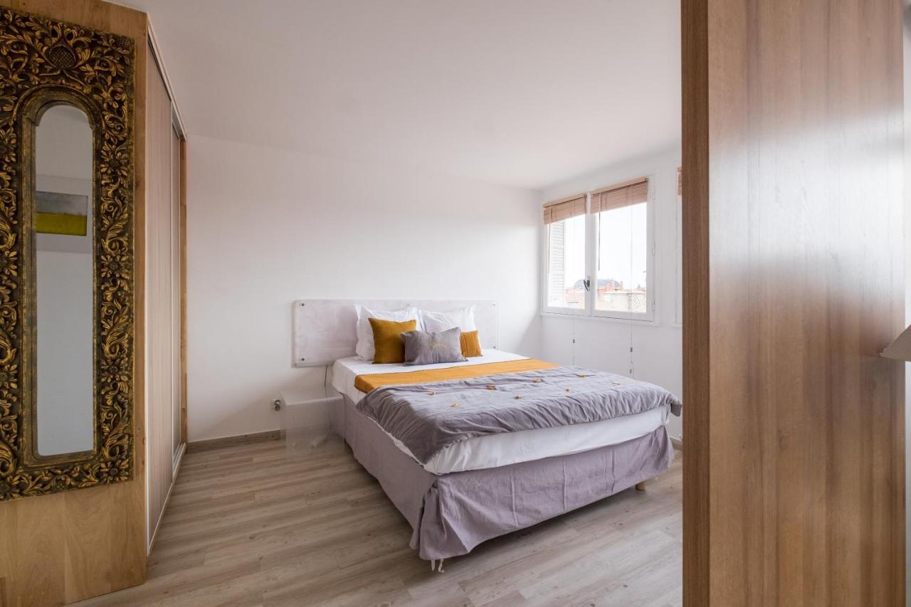 Honore Suite Saint Antoine Lyon Bagian luar foto