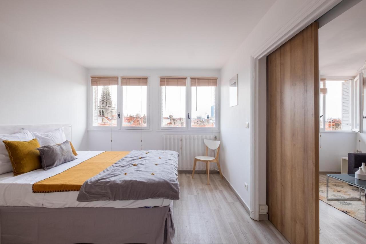 Honore Suite Saint Antoine Lyon Bagian luar foto
